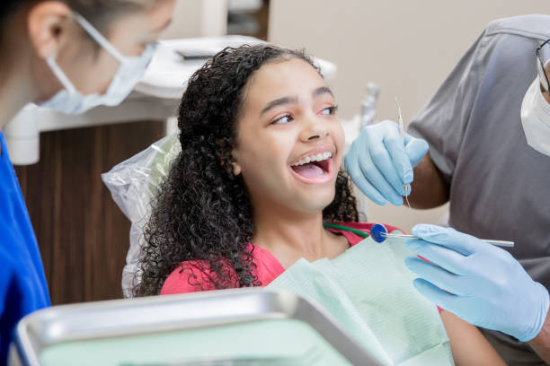Best Emergency Tooth Extraction in Mansfield Center, CT